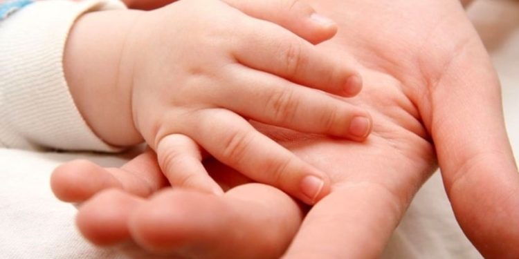 متقاضیان وام فرزندآوری همچنان در انتظار پرداخت
