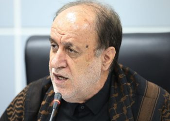 حاجی بابایی: محاصره اقتصادی دشمن را بی‌اثر می‌کنیم