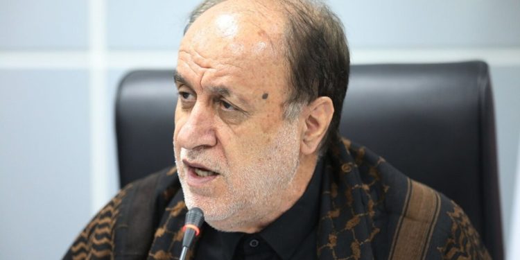 حاجی بابایی: محاصره اقتصادی دشمن را بیاثر میکنیم